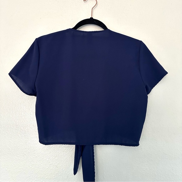 Navy Blue Windsor Front Tie Crop Top - Picture 4 of 5
